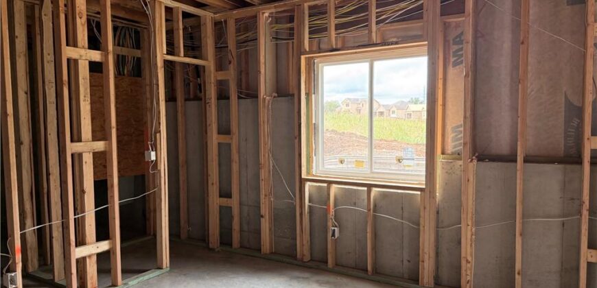2116 Deerfield Terrace, Liberty, MO 64068