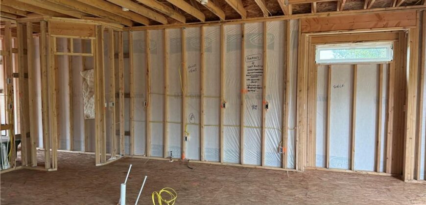 2116 Deerfield Terrace, Liberty, MO 64068