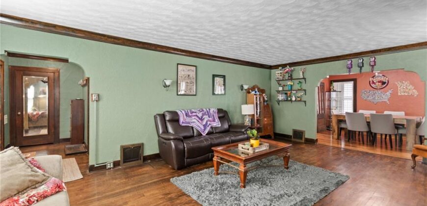 723 Old Orchard Avenue, Excelsior Springs, MO 64024