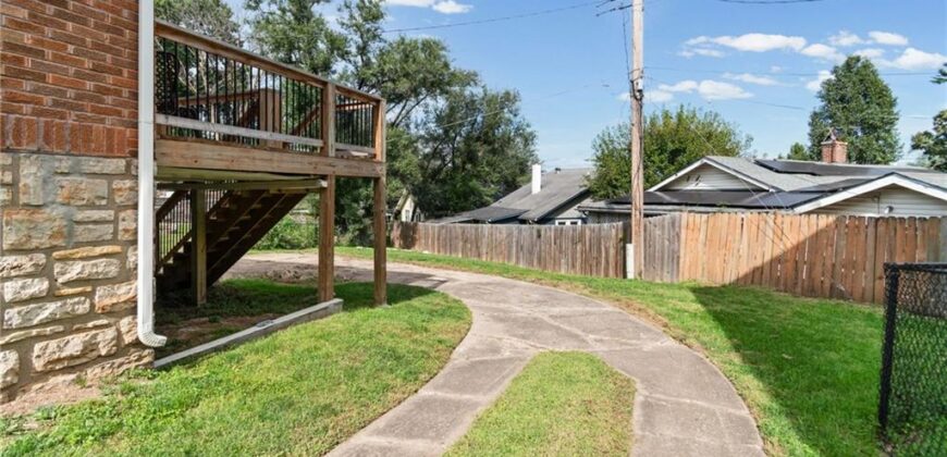 723 Old Orchard Avenue, Excelsior Springs, MO 64024