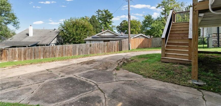 723 Old Orchard Avenue, Excelsior Springs, MO 64024