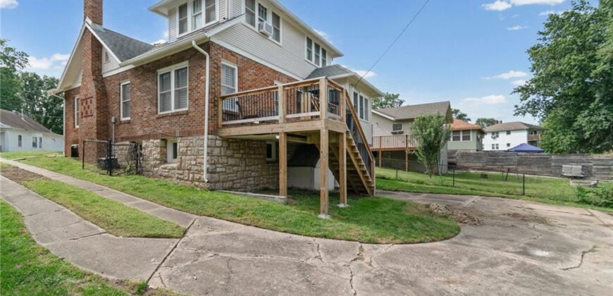 723 Old Orchard Avenue, Excelsior Springs, MO 64024