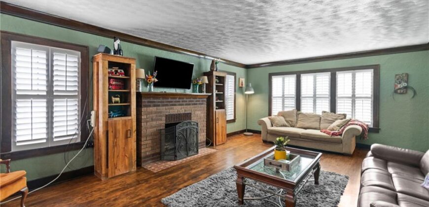 723 Old Orchard Avenue, Excelsior Springs, MO 64024