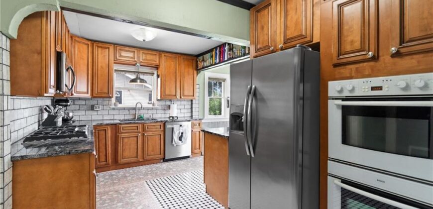 723 Old Orchard Avenue, Excelsior Springs, MO 64024