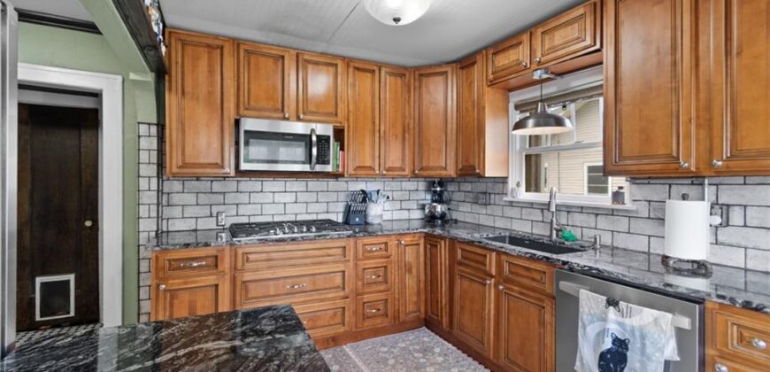 723 Old Orchard Avenue, Excelsior Springs, MO 64024