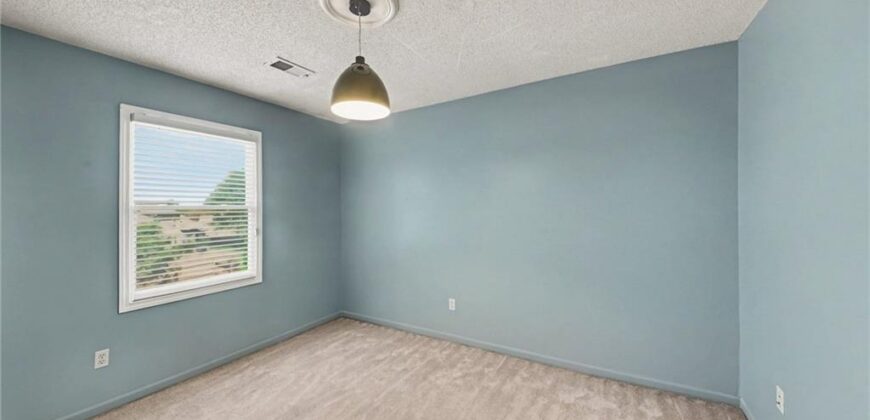7423 N Wallace Avenue, Kansas City, MO 64158