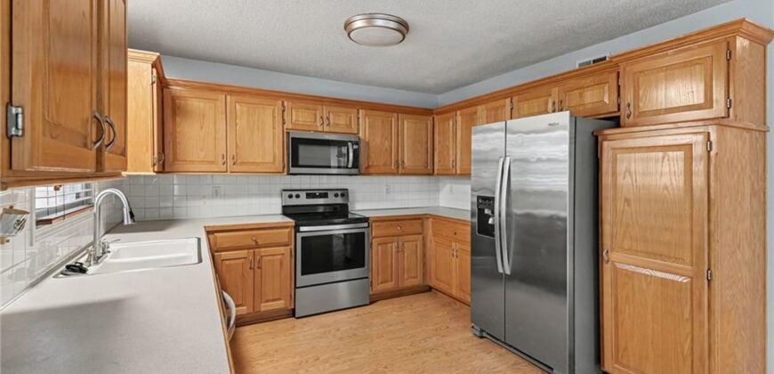 7423 N Wallace Avenue, Kansas City, MO 64158
