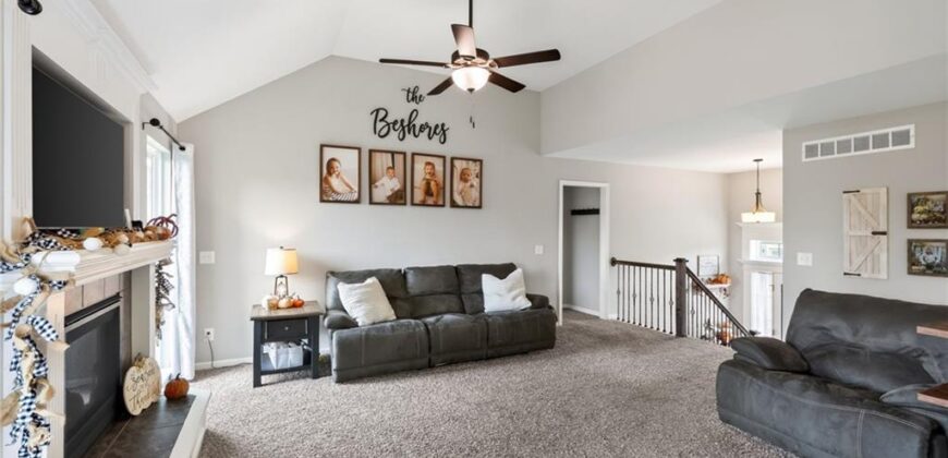 902 N Cottonwood Street, Kearney, MO 64060