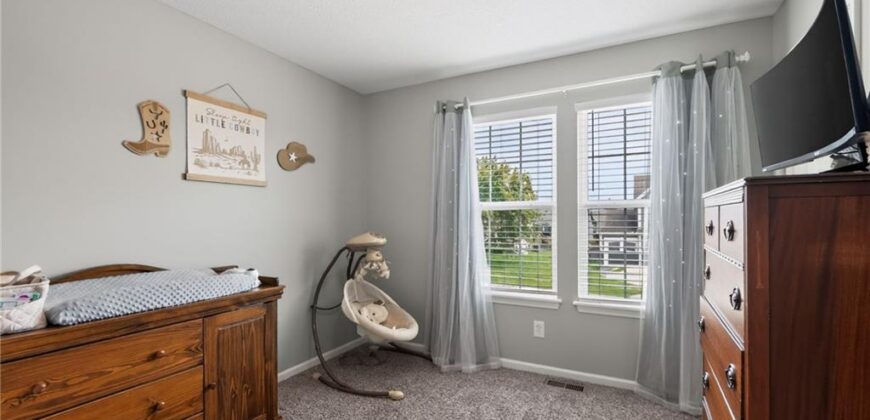 902 N Cottonwood Street, Kearney, MO 64060