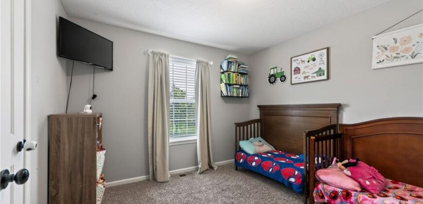 902 N Cottonwood Street, Kearney, MO 64060