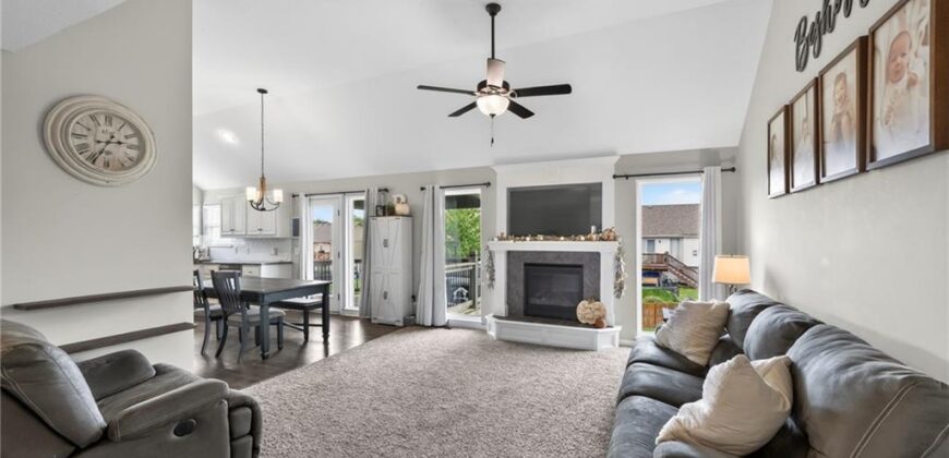 902 N Cottonwood Street, Kearney, MO 64060