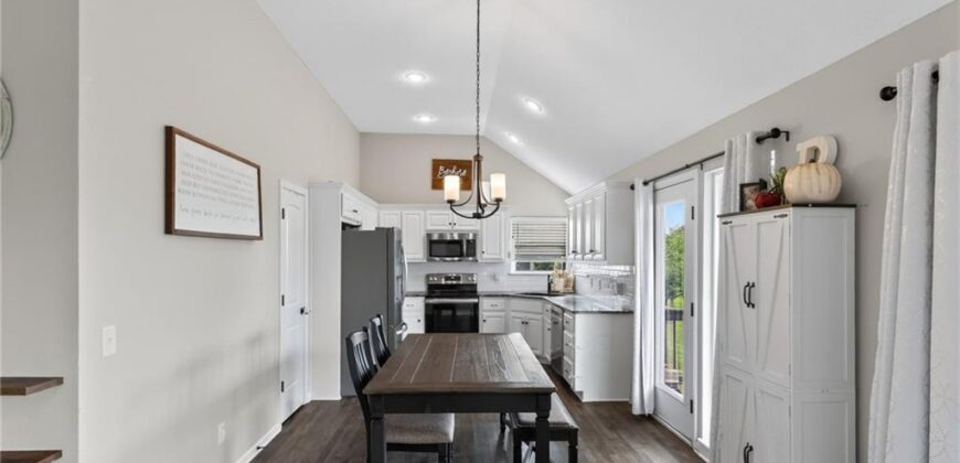 902 N Cottonwood Street, Kearney, MO 64060