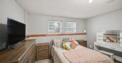 1001 NE 194th Terrace, Smithville, MO 64089