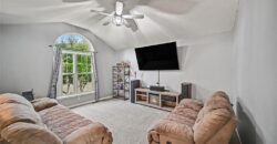 1001 NE 194th Terrace, Smithville, MO 64089
