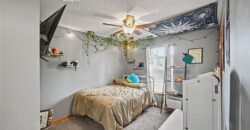 1001 NE 194th Terrace, Smithville, MO 64089