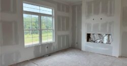 2129 Deerfield Terrace, Liberty, MO 64068