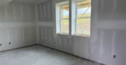 2129 Deerfield Terrace, Liberty, MO 64068