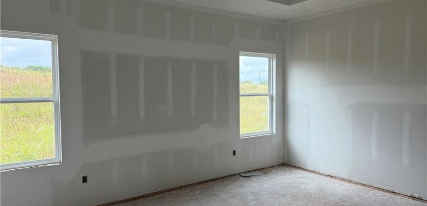 2129 Deerfield Terrace, Liberty, MO 64068