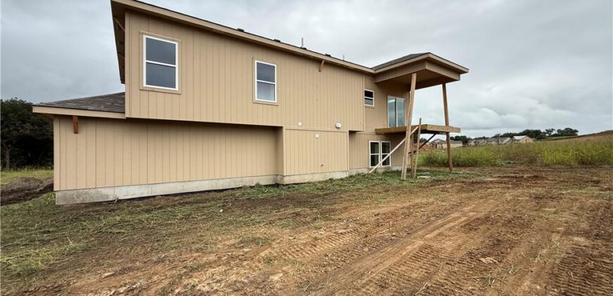 2121 Deerfield Terrace, Liberty, MO 64068