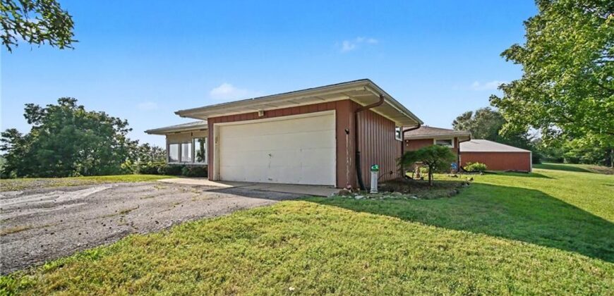 4921 NW 56th Street, Kansas City, MO 64151