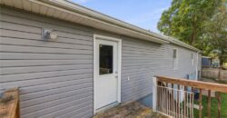 512 E Woods Street, Smithville, MO 64089