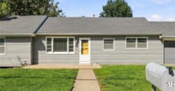512 E Woods Street, Smithville, MO 64089