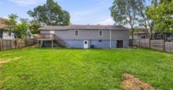 512 E Woods Street, Smithville, MO 64089