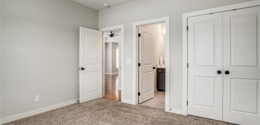 8117 N Farley Avenue, Kansas City, MO 64158