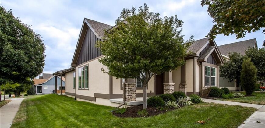 8117 N Farley Avenue, Kansas City, MO 64158