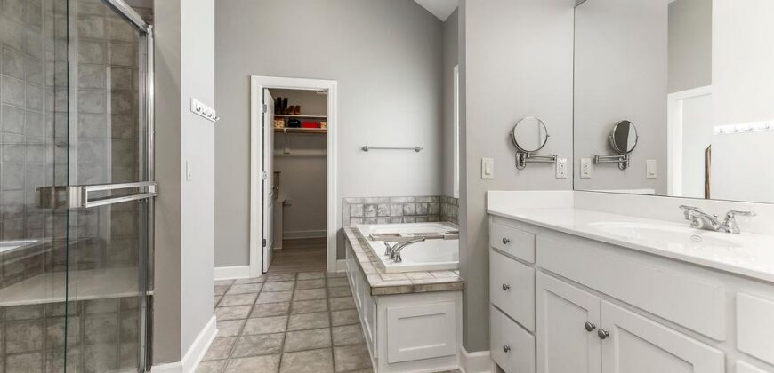 10411 N Euclid Avenue, Kansas City, MO 64155