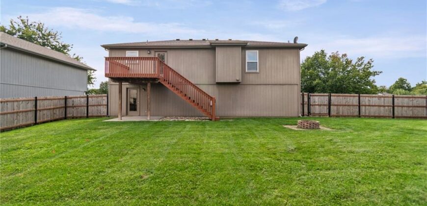 1505 Clear Creek Drive, Kearney, MO 64060