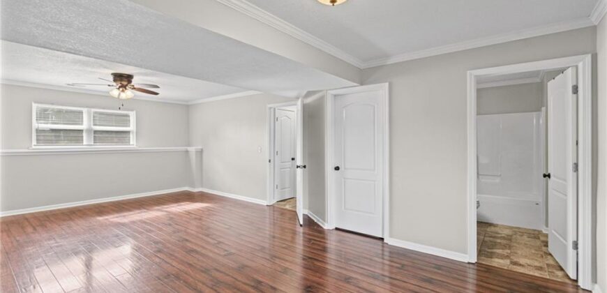 1505 Clear Creek Drive, Kearney, MO 64060