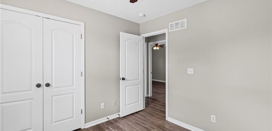 1505 Clear Creek Drive, Kearney, MO 64060