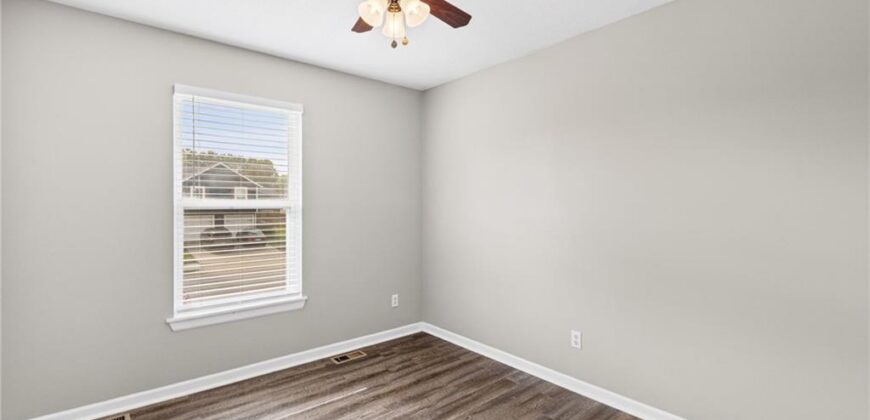 1505 Clear Creek Drive, Kearney, MO 64060