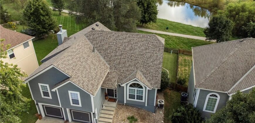 407 KILLARNEY Lane, Smithville, MO 64089