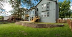 407 KILLARNEY Lane, Smithville, MO 64089