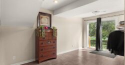 407 KILLARNEY Lane, Smithville, MO 64089