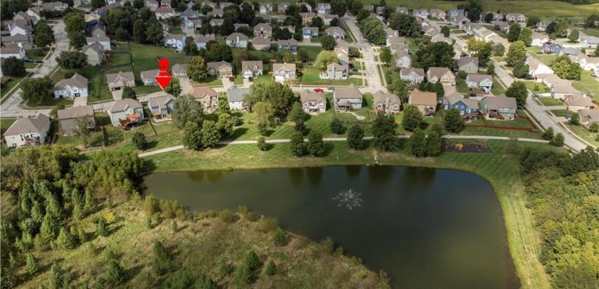 407 KILLARNEY Lane, Smithville, MO 64089