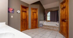 3508 N PARK Avenue, Kansas City, MO 64116