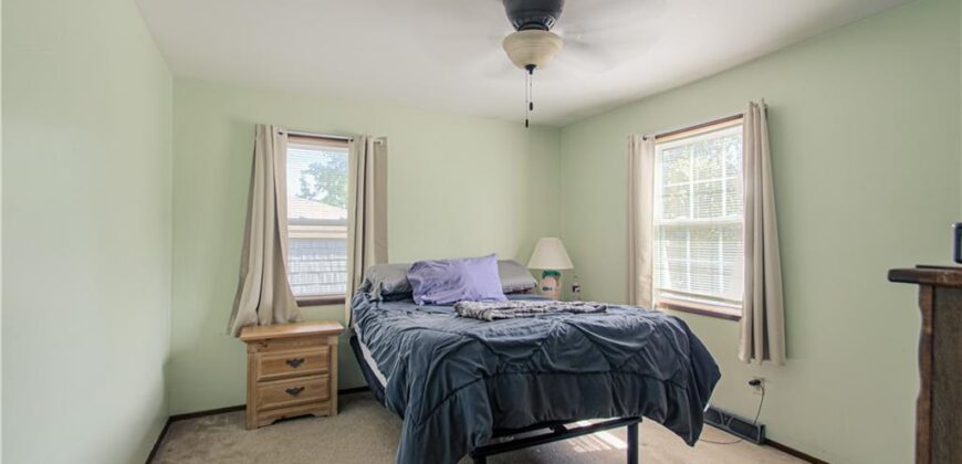 6442 NW 49th Street, Kansas City, MO 64151