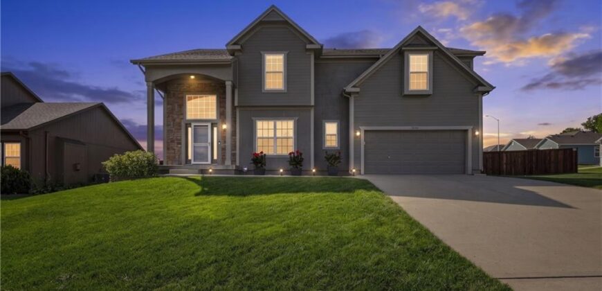 9644 N Adrian Avenue, Kansas City, MO 64154