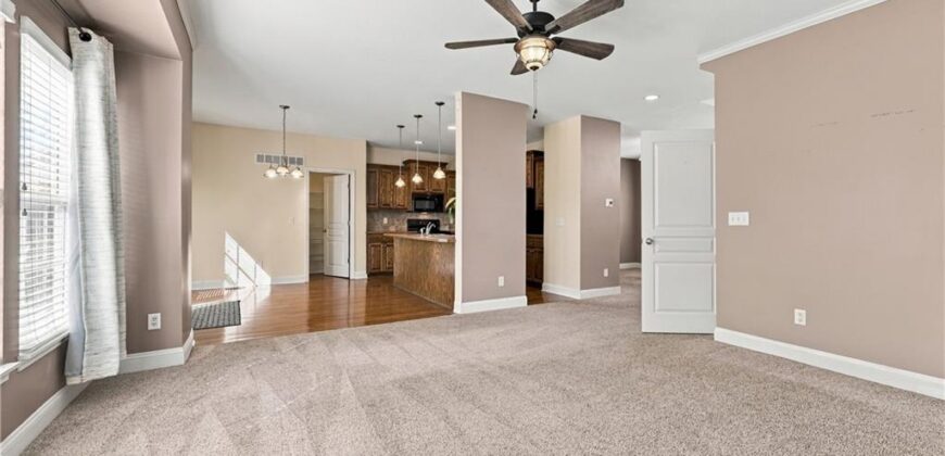 9644 N Adrian Avenue, Kansas City, MO 64154