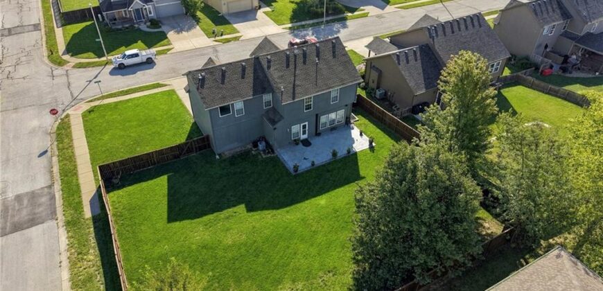 9644 N Adrian Avenue, Kansas City, MO 64154