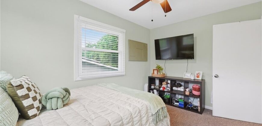 6870 N Montrose Avenue, Kansas City, MO 64151