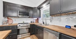 6870 N Montrose Avenue, Kansas City, MO 64151