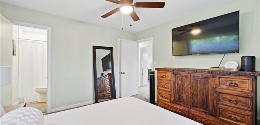 6870 N Montrose Avenue, Kansas City, MO 64151