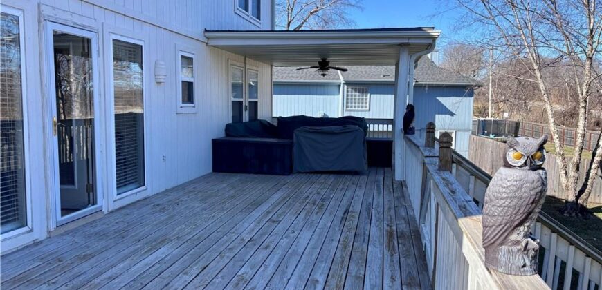 11520 N Madison Avenue, Kansas City, MO 64155