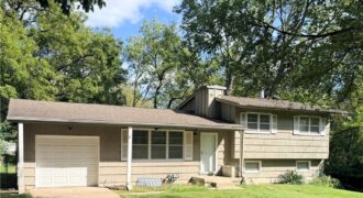 7201 NW Winter Avenue, Kansas City, MO 64152