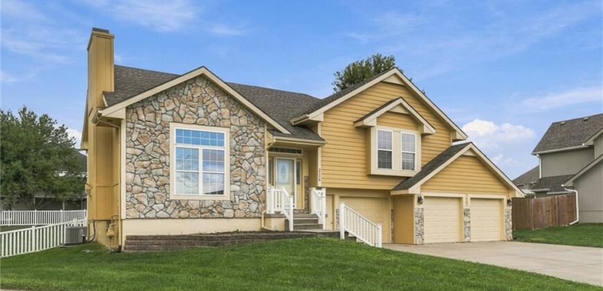 2116 Bradford Place, Excelsior Springs, MO 64024