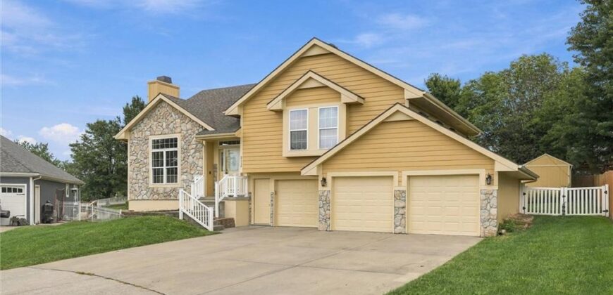 2116 Bradford Place, Excelsior Springs, MO 64024
